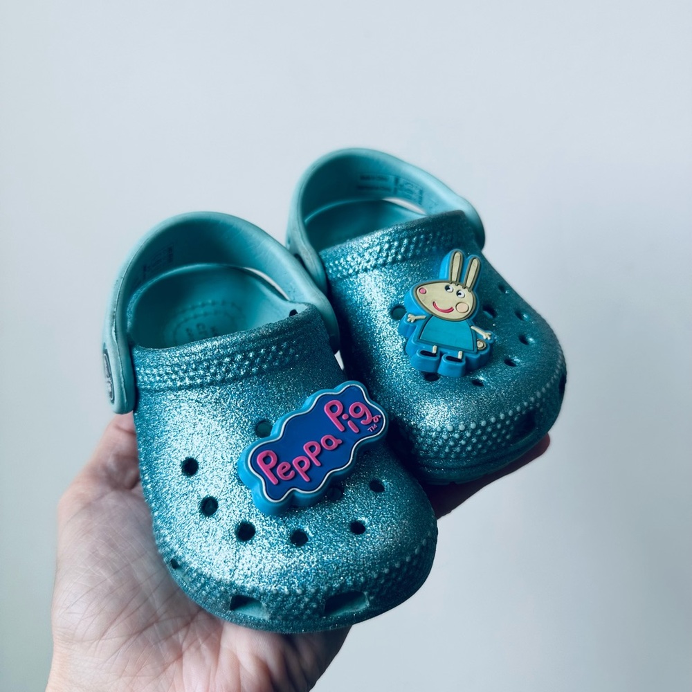 CROCS Blue Sandals with Ventilation and Heel Strap